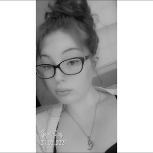 Meet your Posher, Jillian